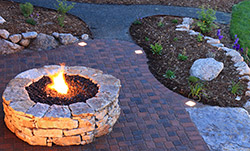 Fire Pits & Fireplaces